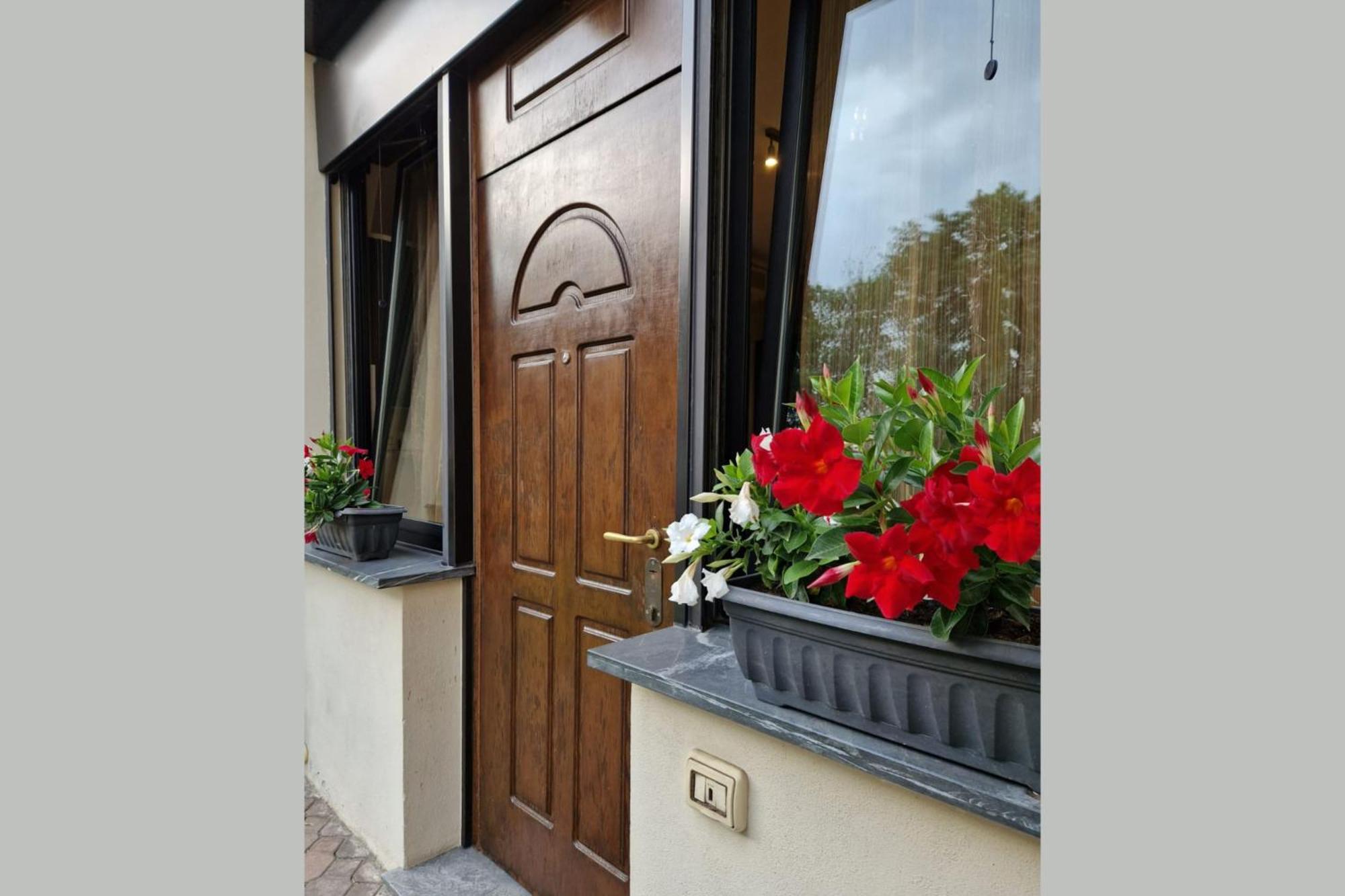 Mysa Properties -Luminoso Bilocale, Cormano Exterior photo